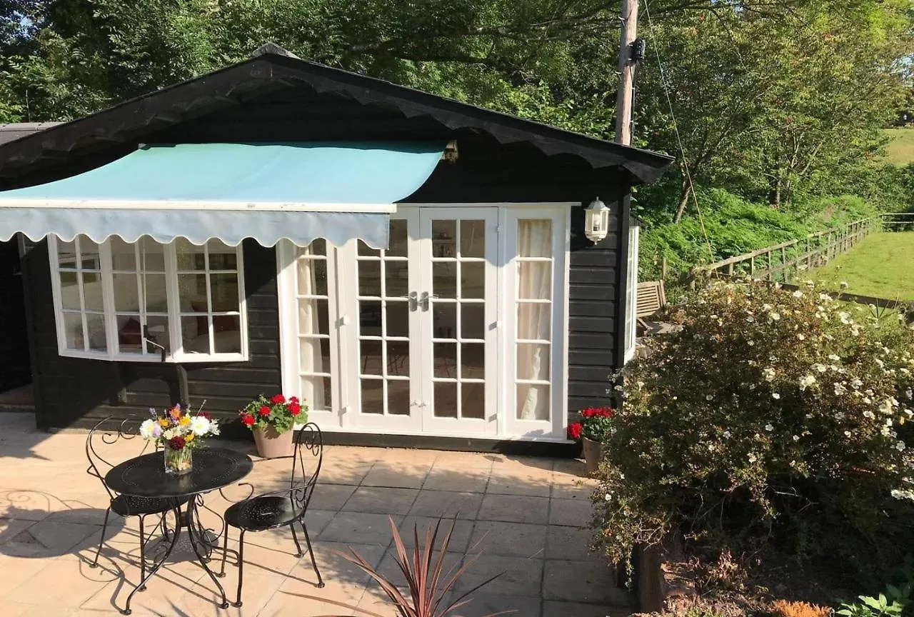Apartment Secret Chalet Newton Poppleford United Kingdom